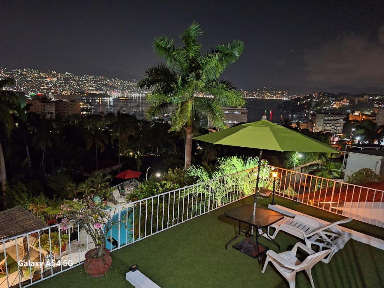 Casa Breizh Hotel อากาปุลโก ภายนอก รูปภาพ